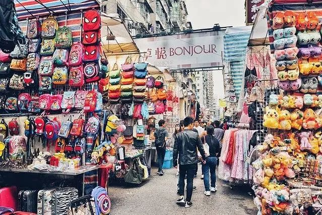 年入百万！香港街头这群人 竟是隐形富豪！