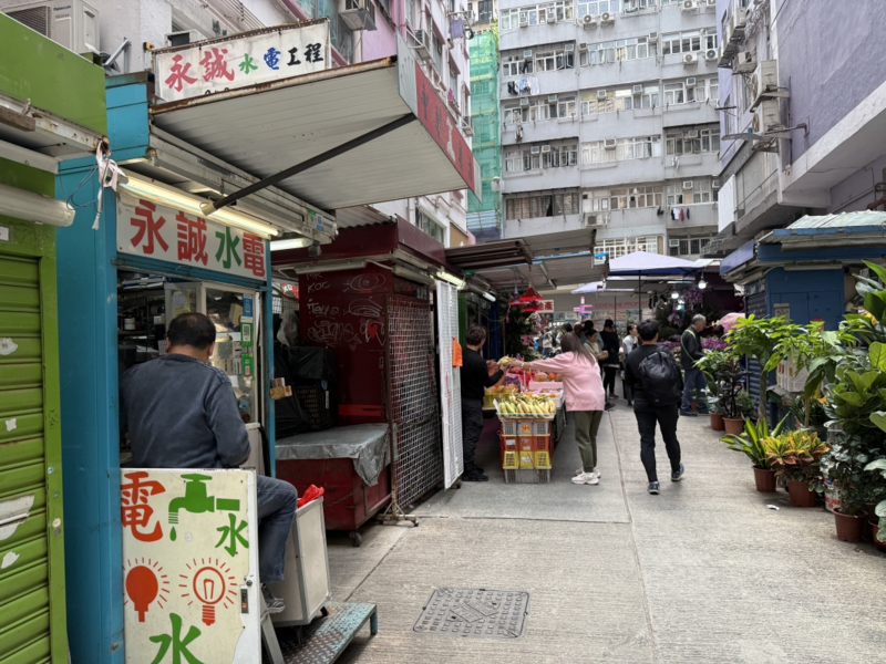 年入百万！香港街头这群人 竟是隐形富豪！