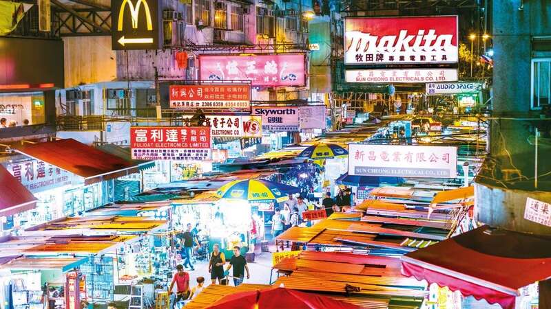 年入百万！香港街头这群人 竟是隐形富豪！