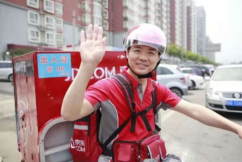 刘强东带头冲锋 京东重返奔腾年代