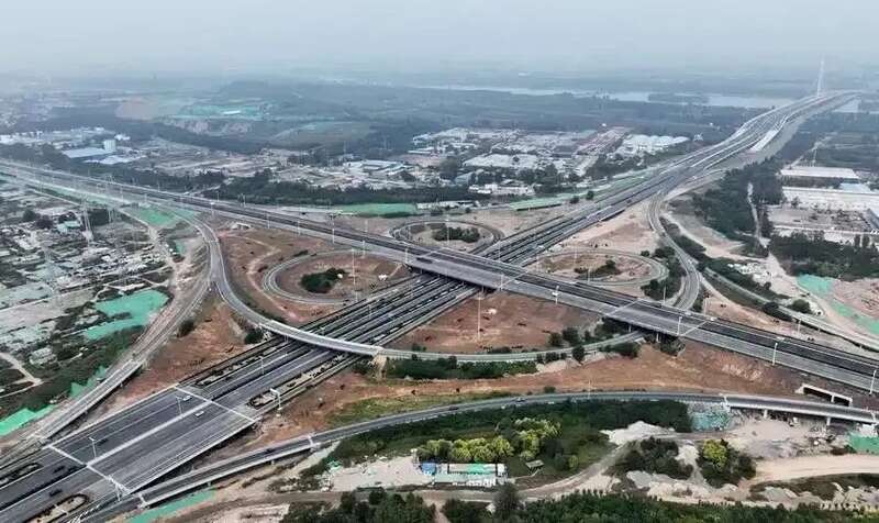 一件 T 恤 1 块 6 毛 8：河北电商到底有多猛？