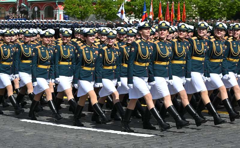 凤凰周刊：5 月 9 日，胜利日红场阅兵