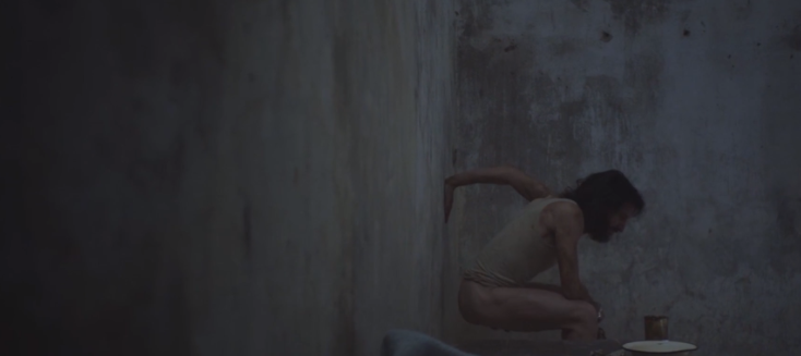 富裕国家的穷总统去世：住板房 开破车