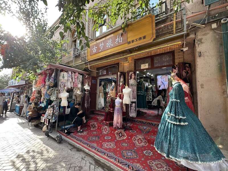 日收入可达万元？揭秘旅拍行业背后乱象