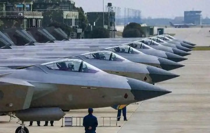 超越美国,登顶全球空中力量!中国空军时代来了 超越美国,登顶全球空中力量!中国空军时代来了