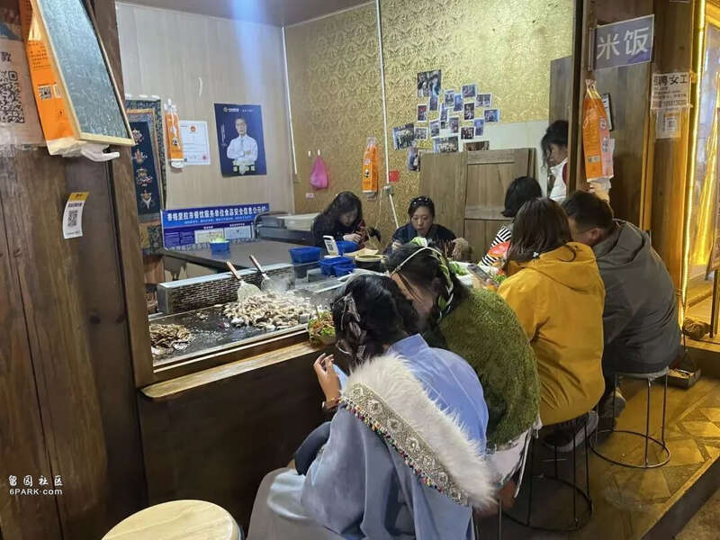 日收入可达万元?揭秘旅拍行业背后乱象 日收入可达万元?揭秘旅拍行业背后乱象