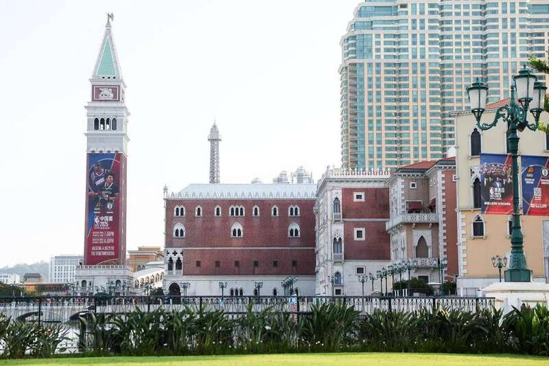 马云、成龙、贝克汉姆世纪同框 马云、成龙、贝克汉姆世纪同框